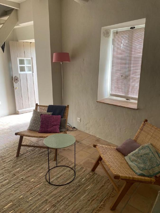 Domaine Le Petit Hameau Aparthotel Cotignac Bagian luar foto